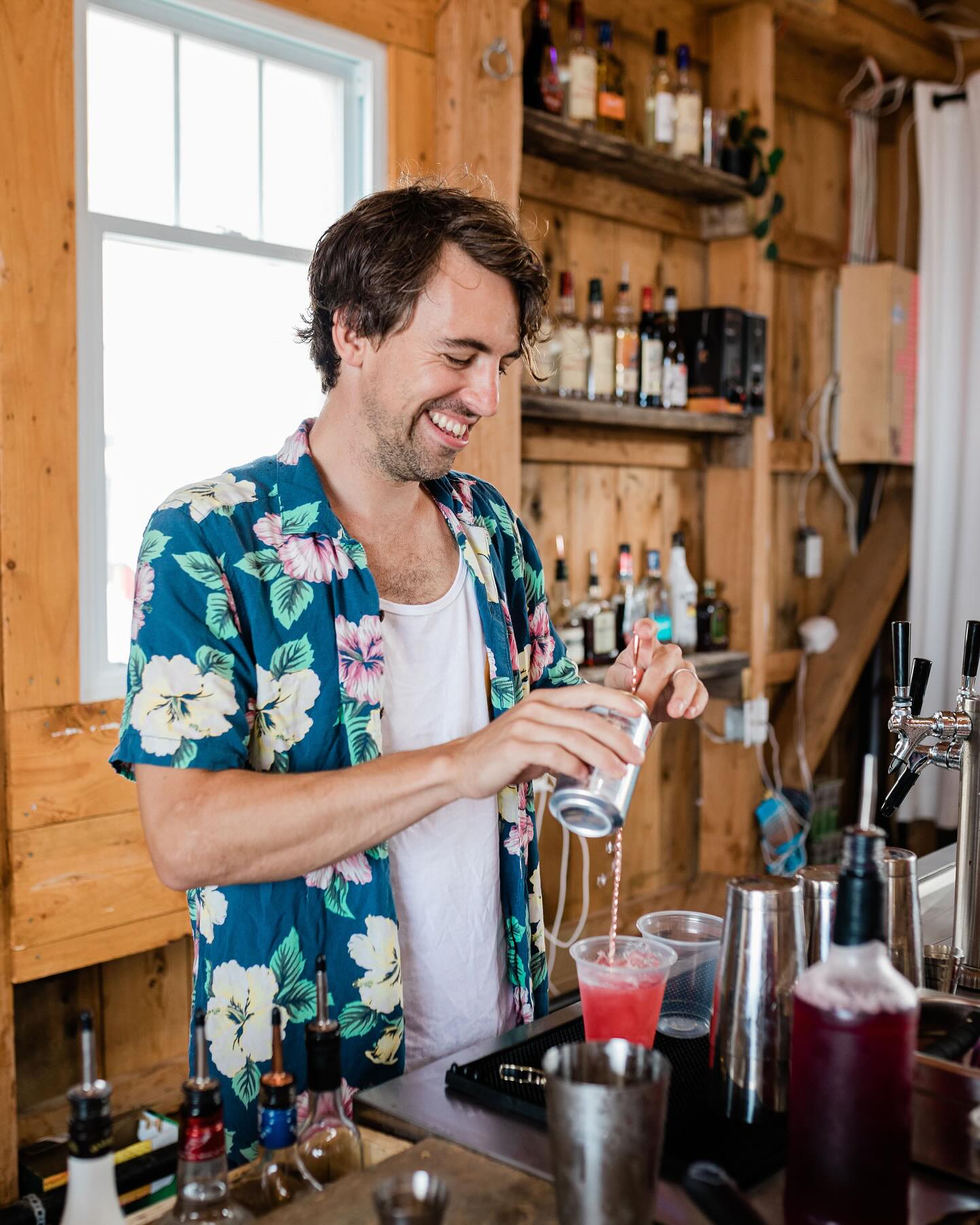 The Knot Beach Bar & Rentals