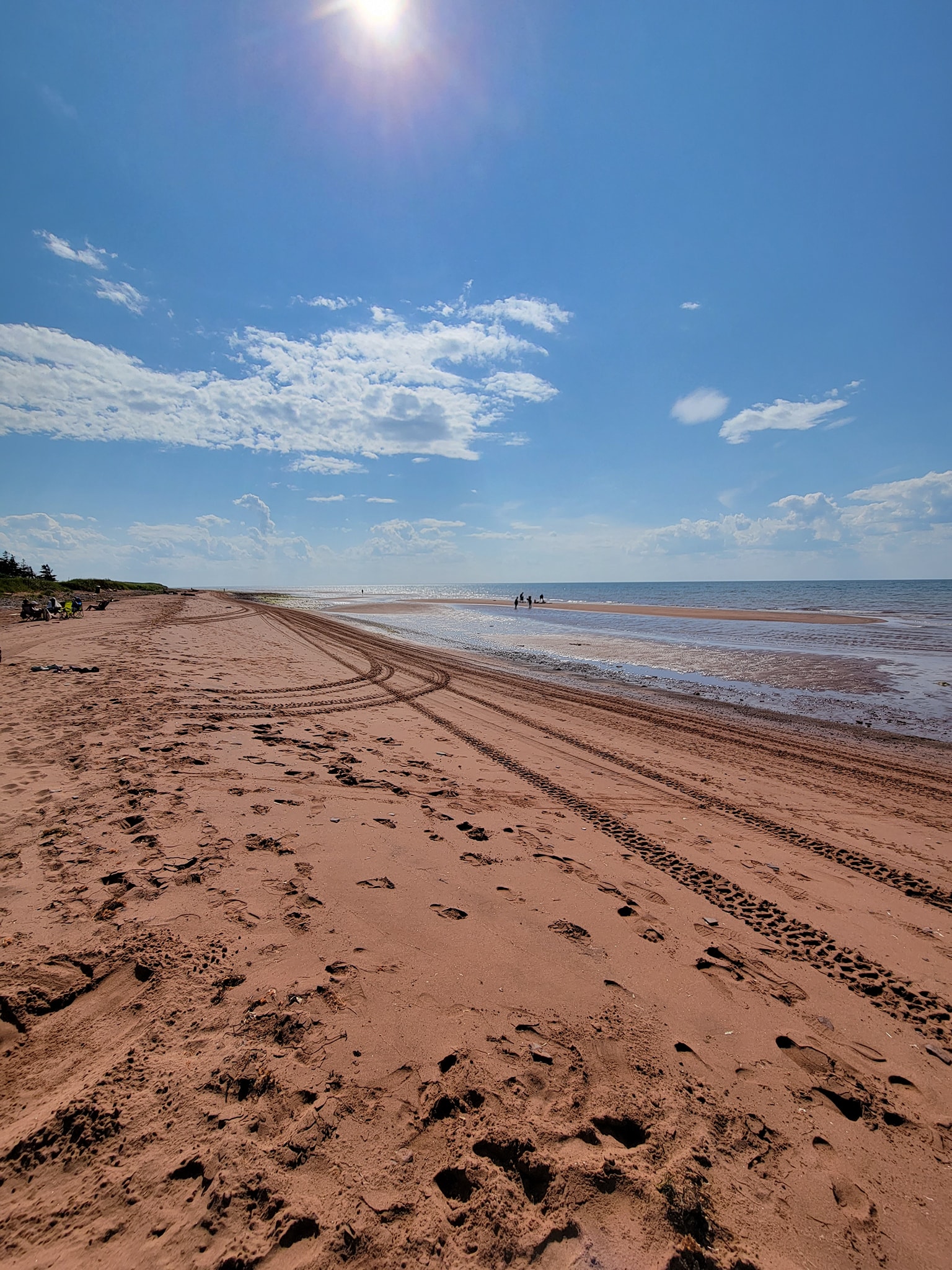 Doucette’s By The Beach Oceanfront Cottages